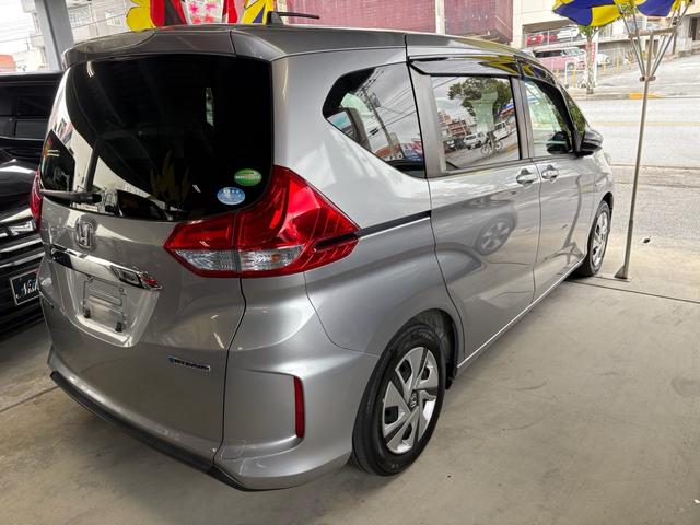 フリード＋ハイブリッド ハイブリッドＧ・ホンダセンシング　ナビ　ＴＶ　ＤＶＤ　Ｂｌｕｅｔｏｏｔｈ　バックカメラ　衝突軽減ブレーキ　両側電動スライドドア（7枚目）