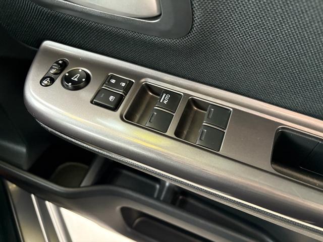 フリード＋ハイブリッド ハイブリッドＧ・ホンダセンシング　ナビ　ＴＶ　ＤＶＤ　Ｂｌｕｅｔｏｏｔｈ　バックカメラ　衝突軽減ブレーキ　両側電動スライドドア（16枚目）