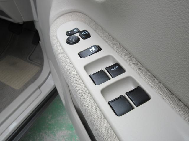 アルトラパン Ｘ　レーダーブレーキサポート装着車　スマートキー　ＰＵＳＨスタート　純正ＳＤナビ　フルセグＴＶ　スマホ接続対応（15枚目）