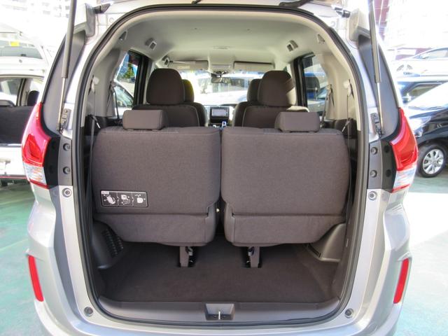 フリードハイブリッド ハイブリッド・Ｇホンダセンシング　６人乗り　スマートキー　ＰＵＳＨスタート　両側パワースライドドア　純正メモリーナビ　ワンセグＴＶ　バックカメラ　スマホ接続対応（7枚目）