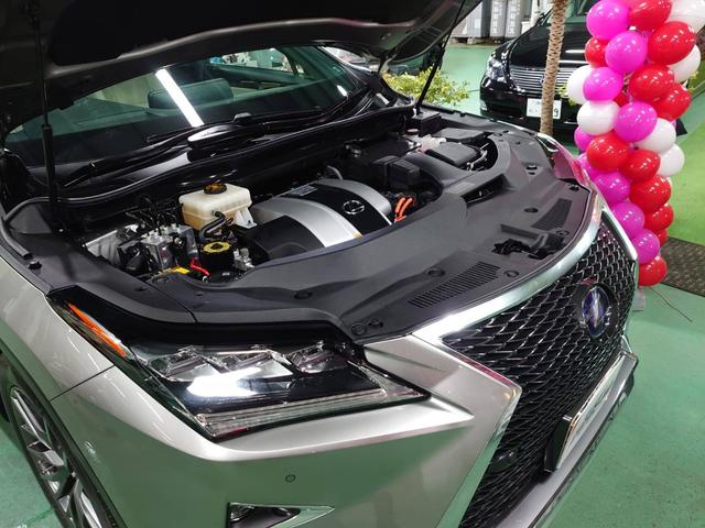 ＲＸ ＲＸ４５０ｈ　Ｆスポーツ　・純正１２．３インチナビ＆フルセグ・ＬＥＤライト・バックカメラ・パノラマルーフ・白革シート（3枚目）