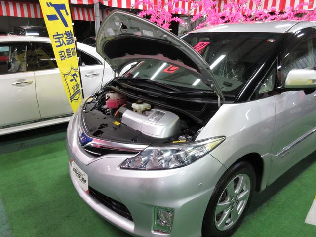気になる加修も、右リヤインナー、エンドパネルを丁寧に交換されており、前オーナー様車検も本土トヨタ西東京東青梅営業所にて令和５年５月１５日に実施されており、