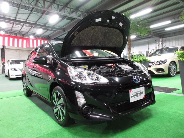 本土ディーラー中古車部より、禁煙車のハイブリッド車！人気の２０９ブラックカラー実走４８，２２０ｋｍの禁煙車入荷！