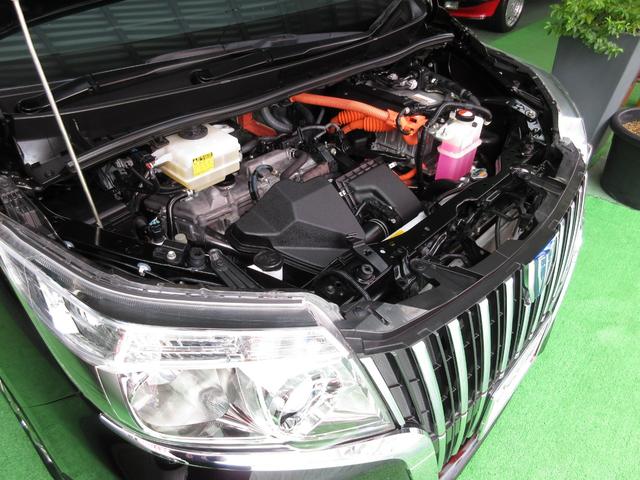 エスクァイア ハイブリッドＧｉ　・純正ナビ＆リア１１インチフリップモニター・ＬＥＤ・バックカメラ・ツインパワードア・黒レザー・エアロＶｒ禁煙車の実走５３，２００ｋｍ（5枚目）