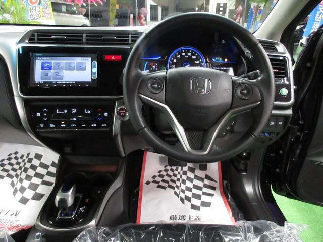 グレイス ハイブリッドＥＸ　・純正ナビ＆フルセグ・ＬＥＤライト・バックカメラ・ハーフレザー・エアロＶｒ禁煙車・屋根下保管車の実走１０，０８０ｋｍ！（14枚目）
