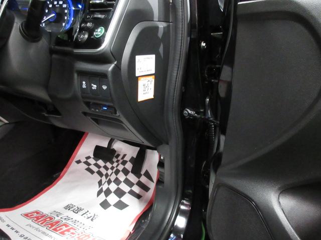 グレイス ハイブリッドＥＸ　・純正ナビ＆フルセグ・ＬＥＤライト・バックカメラ・ハーフレザー・エアロＶｒ禁煙車・屋根下保管車の実走１０，０８０ｋｍ！（20枚目）
