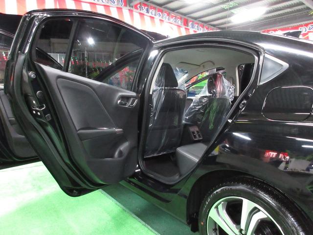 グレイス ハイブリッドＥＸ　・純正ナビ＆フルセグ・ＬＥＤライト・バックカメラ・ハーフレザー・エアロＶｒ禁煙車・屋根下保管車の実走１０，０８０ｋｍ！（39枚目）