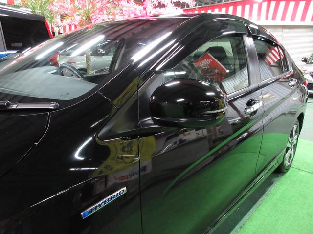 グレイス ハイブリッドＥＸ　・純正ナビ＆フルセグ・ＬＥＤライト・バックカメラ・ハーフレザー・エアロＶｒ禁煙車・屋根下保管車の実走１０，０８０ｋｍ！（66枚目）