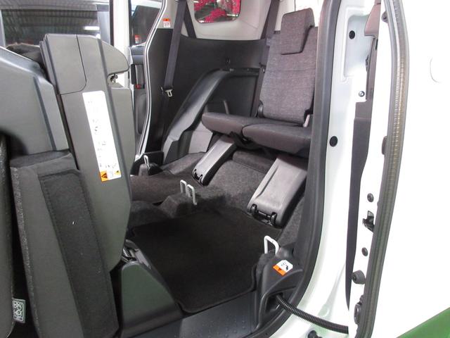 シエンタ ハイブリッドＺ　・ナビ＆Ｂｌｕｅｔｏｏｔｈ・ＬＥＤライト・バックカメラ・ツインパワードア　実走９，０４０ｋｍの屋根下保管車！（40枚目）