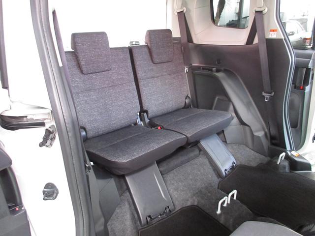 シエンタ ハイブリッドＺ　・ナビ＆Ｂｌｕｅｔｏｏｔｈ・ＬＥＤライト・バックカメラ・ツインパワードア　実走９，０４０ｋｍの屋根下保管車！（42枚目）