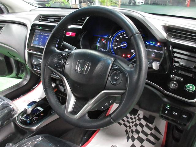 グレイス ハイブリッドEX ・純正ナビ&フルセグ・LEDライト・バックカメラ・ハーフレザー・前後ドラレコVr禁煙車の実走42,440km(15枚目)