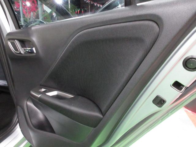 グレイス ハイブリッドEX ・純正ナビ&フルセグ・LEDライト・バックカメラ・ハーフレザー・前後ドラレコVr禁煙車の実走42,440km(24枚目)