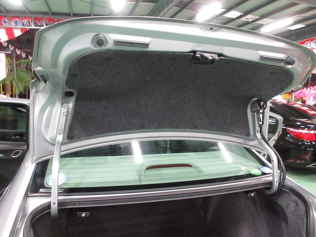 グレイス ハイブリッドEX ・純正ナビ&フルセグ・LEDライト・バックカメラ・ハーフレザー・前後ドラレコVr禁煙車の実走42,440km(30枚目)