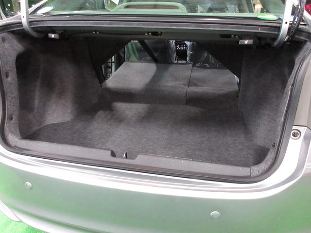 グレイス ハイブリッドEX ・純正ナビ&フルセグ・LEDライト・バックカメラ・ハーフレザー・前後ドラレコVr禁煙車の実走42,440km(31枚目)