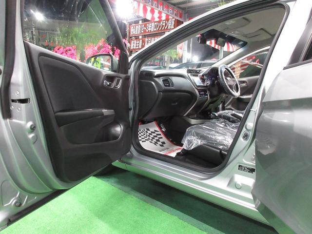 グレイス ハイブリッドEX ・純正ナビ&フルセグ・LEDライト・バックカメラ・ハーフレザー・前後ドラレコVr禁煙車の実走42,440km(33枚目)