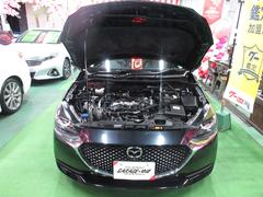 現行モデルのコンパクトカー、当店営業スタッフ全員中古自動車査定士、グー鑑定、日本自動車鑑定協会鑑定士高評価のおススメの１台入荷いたしました！ 2