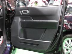 ステップワゴン ｅ：ＨＥＶスパーダ　純正１１．４インチナビ＆フルセグ　ＬＥＤライト　バックカメラ　ハーフレザーＶｒ禁煙車の実走２１，８００ｋｍ 0120092A30250527W008 7