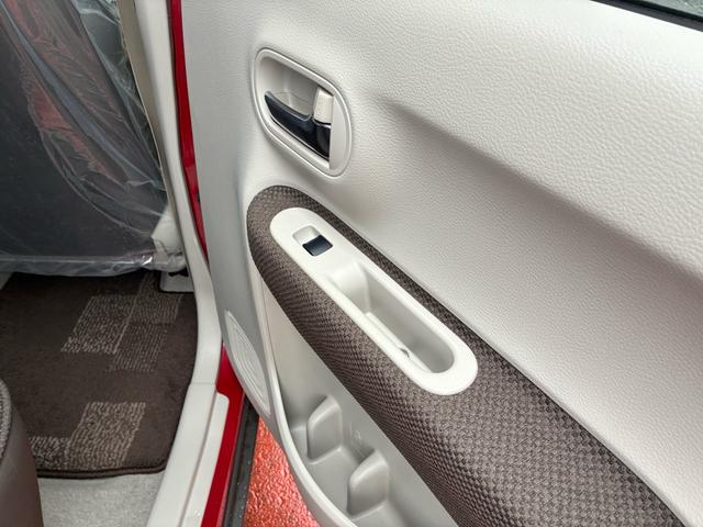 アルトラパン Ｆリミテッド　ナビ　ＴＶ　ＦＭ　ＡＭ　Ｂｌｕｅｔｏｏｔｈ　アイドリングストップ　横滑り防止（11枚目）