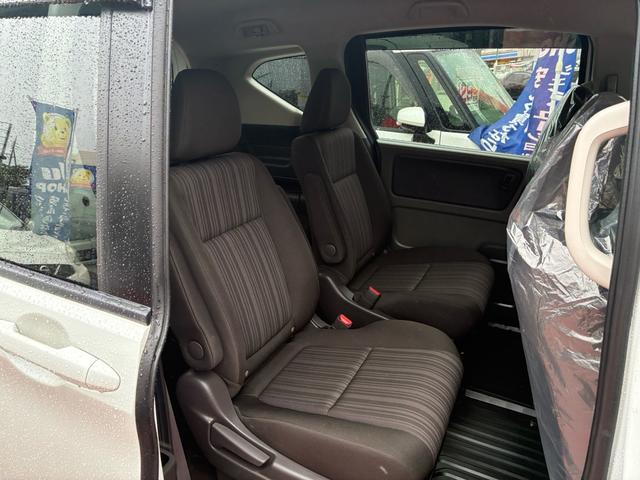 フリード Ｇ・ホンダセンシング　両側パワースライドドア　ナビ　ＴＶ　ＦＭ　ＡＭ　Ｂｌｕｅｔｏｏｔｈ　バックモニター　ドライブレコーダー（10枚目）