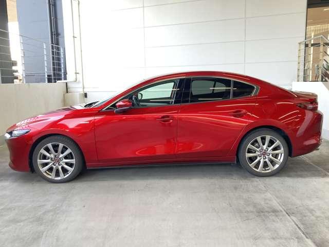 ＭＡＺＤＡ３セダン ２０Ｓ　２０２０ＷＣＤＯＴＹ記念車