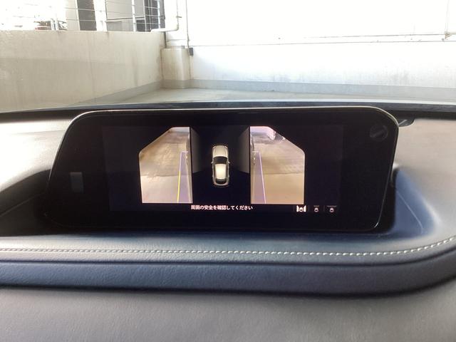 バックモニターを搭載しています。死角になる部分をサポートしてくれるので安心して駐車が出来ます。