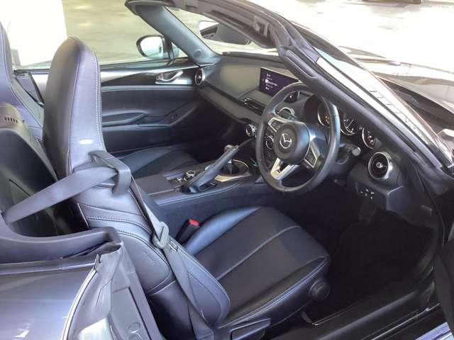 ロードスター Ｓ　レザーパッケージ　新車保証継承　１年保証付き　ＥＴＣ（15枚目）