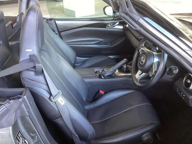 ロードスター Ｓ　レザーパッケージ　新車保証継承　１年保証付き　ＥＴＣ（16枚目）