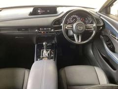 ���å��ԥåȤˤ����������ʤɤ��٤Ƥ����Ǥ�ɥ饤�С��濴�˺����оΤ����֤���Ʊ���ˤ���餬�ɥ饤�С������Ф���¤���Ȥ��뤳�Ȥǡ��ͤȥ���ޤΰ��δ��򴶤������ޤ��� 5