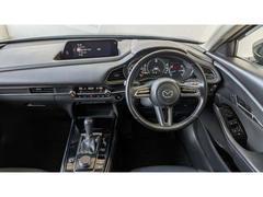 ���å��ԥåȤˤ����������ʤɤ��٤Ƥ����Ǥ�ɥ饤�С��濴�˺����оΤ����֤���Ʊ���ˤ���餬�ɥ饤�С������Ф���¤���Ȥ��뤳�Ȥǡ��ͤȥ���ޤΰ��δ��򴶤������ޤ��� 5