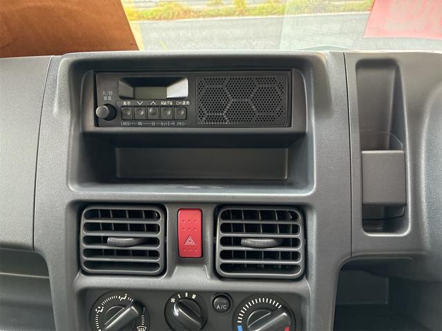 キャリイトラック ＫＣエアコン・パワステ　エアコン　パワーステアリング　新車　ラジオ　ＦＭ　ＡＭ　シガーソケット　パワーウインドウ（17枚目）