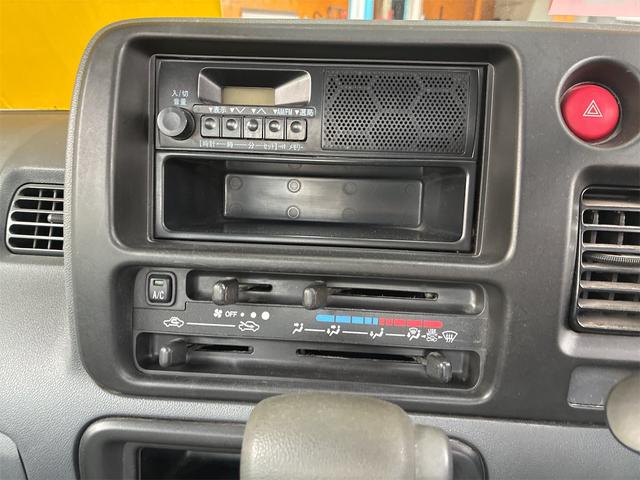 ハイゼットカーゴ デッキバン エアコン ラジオ FM AM オートマ(11枚目)