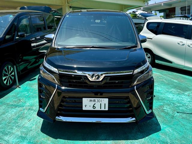 ヴォクシー ＺＳ　煌ＩＩ　ＡＬＰＩＮＥ　ＢＩＧＸ１１インチナビＴＶフルセグ／１０．１後席モニター／バックカメラ／Ｂｌｕｅｔｏｏｔｈ／７名乗り／両側パワードア／ＬＥＤライト／クルコン／衝突被害軽減ブレーキ／ＥＴＣ