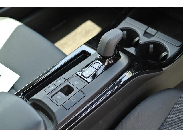 プリウス Ｕ　走行２．９万ｋｍ　全方位カメラ　ナビ　前後ドラレコ　Ｂｌｕｅｔｏｏｔｈ　コーナーセンサー　ＥＴＣ　修復歴なし（17枚目）