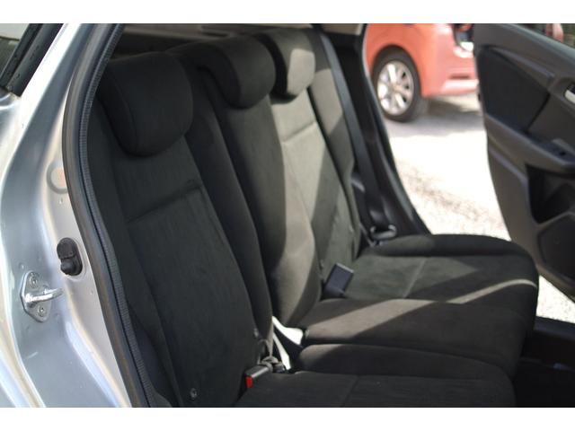 シャトル ハイブリッド　ホンダセンシング　走行７．２万ｋｍ　純正ナビ　バックカメラ　Ｂｌｕｅｔｏｏｔｈ　ＥＴＣ装備　修復歴なし（12枚目）