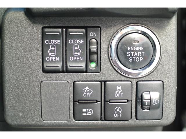 【納車前の無料サービス】　当店ではエンジンオイル、ワイパーゴム、バッテリーなどの消耗品に加えサビ止めをサービスで行って納車させて頂きます（＾＾）