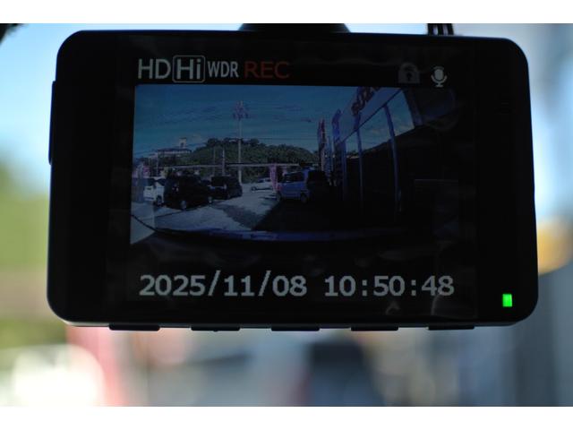 ★もしもの時も安心！前方ドライブレコーダー★