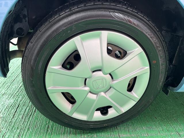 フィットハイブリッド ベースグレード（10枚目）