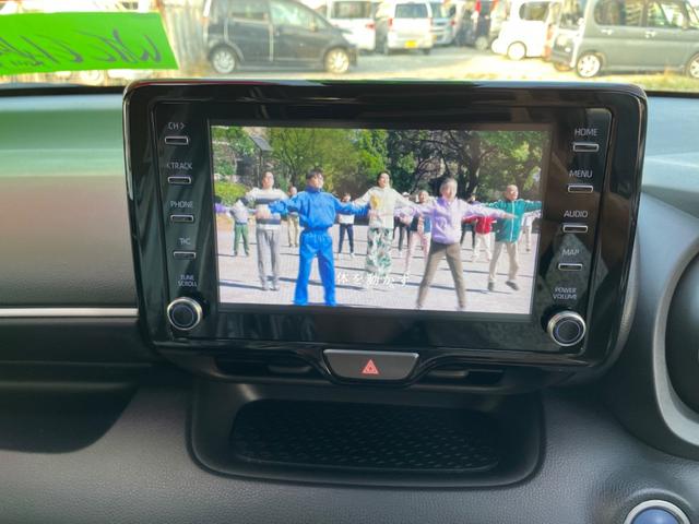 ヤリス ハイブリッドＧ　８インチナビフルセグテレビＢｌｕｅｔｏｏｔｈオーディオ全方位カメラ（7枚目）