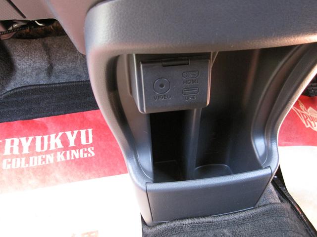 ハスラー Ｘ　プッシュスターター　レーダーブレーキサポート　ベンチシート　スマートキーＸ２個付き　ＨＩＤライト　フォグランプ　禁煙車（46枚目）