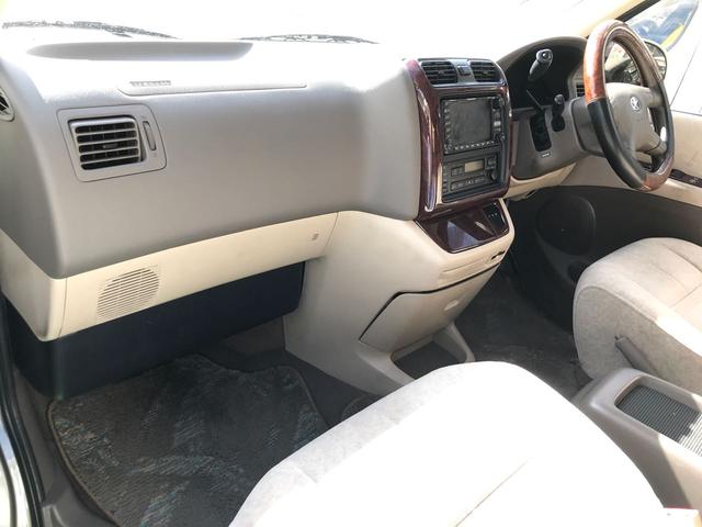 Q 7人乗り キャプテンシート(8枚目)
