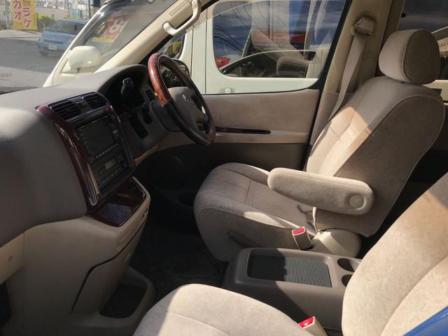 Q 7人乗り キャプテンシート(9枚目)
