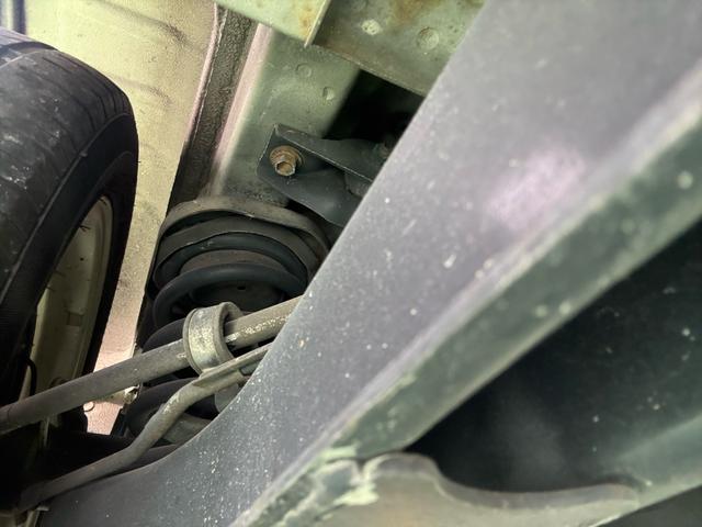 ハイエースワゴン スーパーカスタムリミテッド　社外アルミ　エアコン　後席エアコン　パワーステアリング　パワーウィンドウ（37枚目）