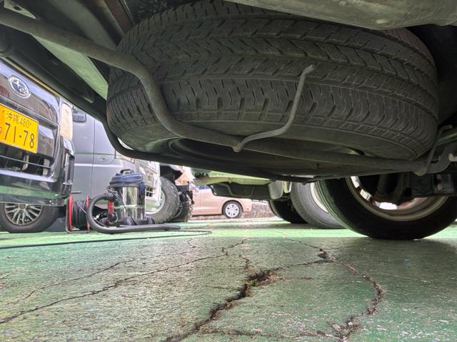 ハイエースワゴン スーパーカスタムリミテッド　社外アルミ　エアコン　後席エアコン　パワーステアリング　パワーウィンドウ（39枚目）