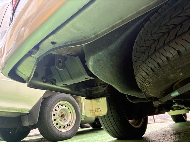 ハイエースワゴン スーパーカスタムリミテッド　社外アルミ　エアコン　後席エアコン　パワーステアリング　パワーウィンドウ（42枚目）