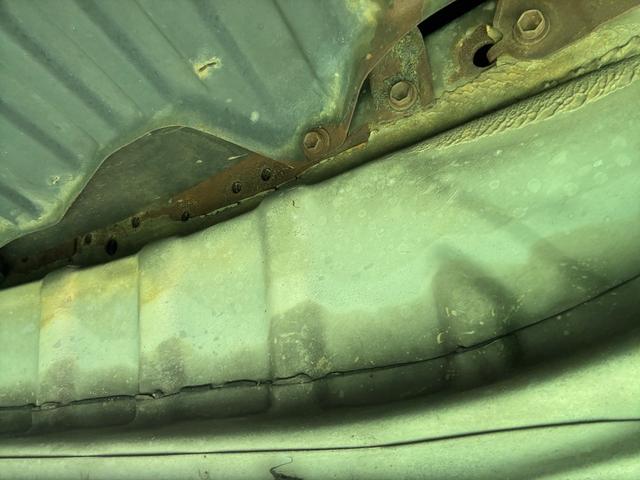 ハイエースワゴン スーパーカスタムリミテッド　社外アルミ　エアコン　後席エアコン　パワーステアリング　パワーウィンドウ（46枚目）