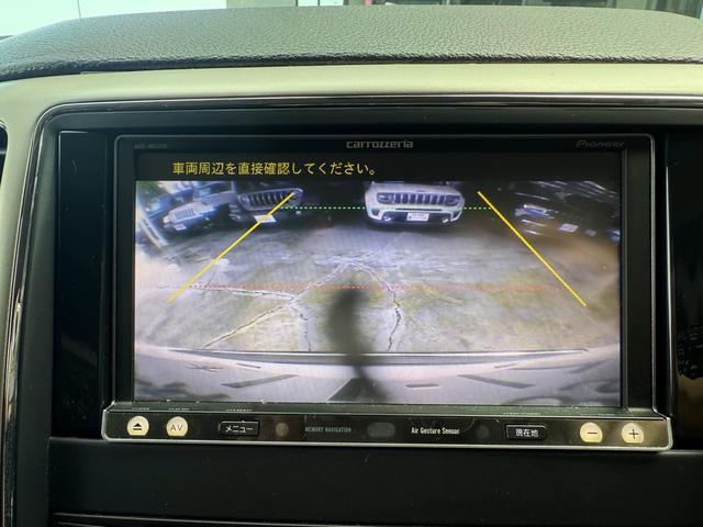 ジープ・グランドチェロキー ラレード　クルーズコントロール／バックカメラ／ＨＩＤヘッドライト／パイオニアナビ／盗難防止システム／ＥＴＣ付／ＴＶ付／キーレスエントリー／サイドステップ／Ｂｌｕｅｔｏｏｔｈ／プライバシーガラス／ブレーキアシスト（51枚目）