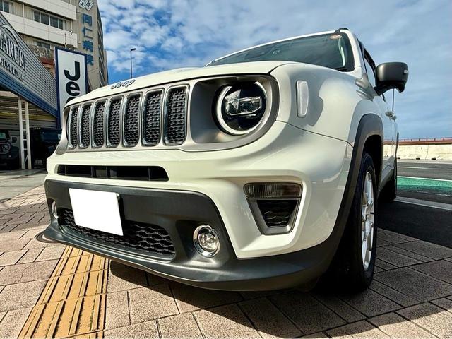 ジープ・レネゲード リミテッド レザーシート/シートヒーター/クルーズコントロール/盗難防止システム/バックカメラ/純正ナビ付/ETC付/TV付/キーレスエントリー/スマートキー/コーナーセンサー/USB入力端子/Bluetooth(24枚目)