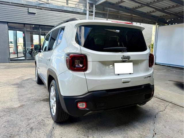 納車後の整備・アフターサービスなど県内唯一のＪｅｅｐ正規ディーラー丸貴におまかせ下さい。専門のメカニックスタッフが対応！車検・点検整備・事故後の修理等アフターサービス安心です。