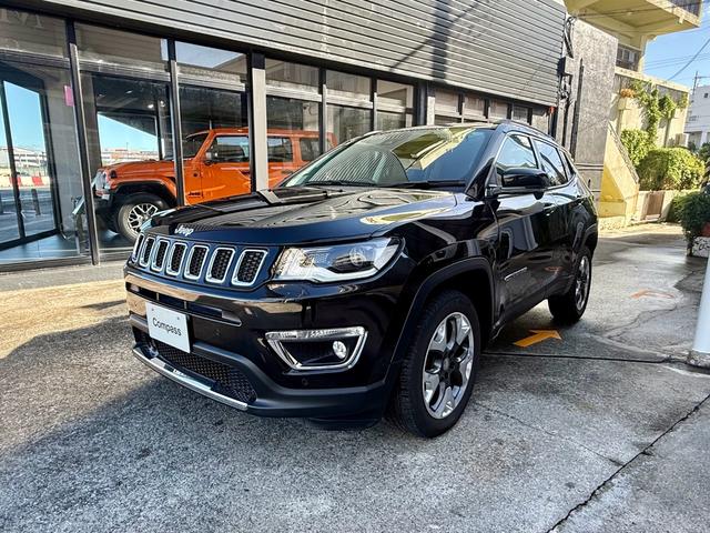 【アクセス】国道５８号線を那覇より北向けメイクマン浦添店手前の交差点をＵターン、約１０メートル先左側の丸貴本社ビルを超え約１０メートル先の同仁病院手前。ジープの看板を目印に！