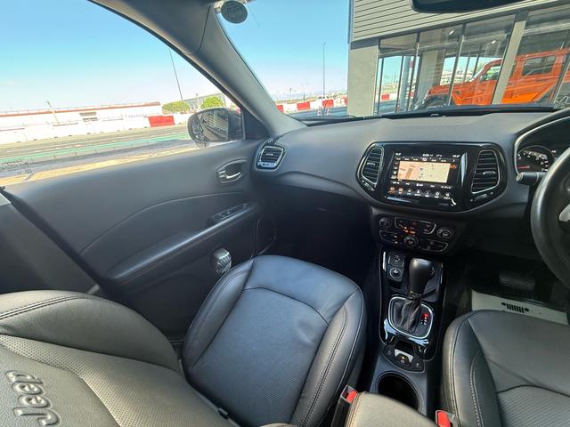 アフターサービスもおまかせ下さい！専門のメカニックスタッフが車検・点検整備・事故後の修理など対応させていただきます。お客様の安心・満足を追求するためにメカニック技術研修は常に参加しております。